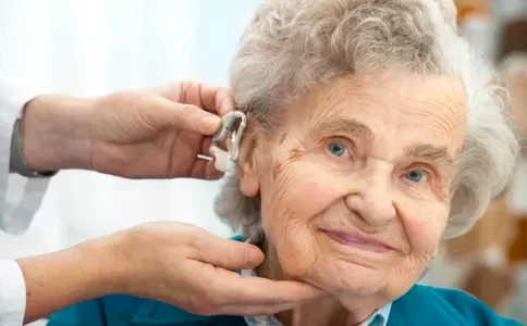 The elderly wear hearing AIDS